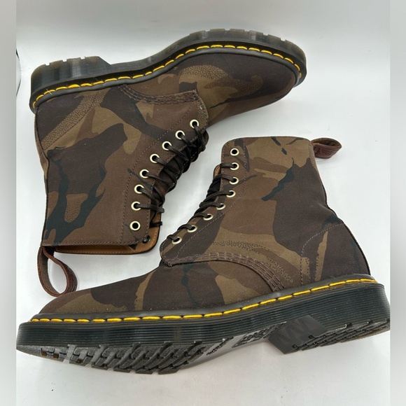 NEW RARE Dr Martens Pascal 1460 Camo combat boots Lace Up 8 Eye MADE IN ENGLAND - Picture 5 of 13